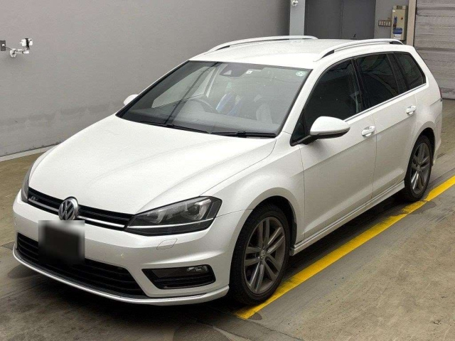 VOLKSWAGEN GOLF VARIANT