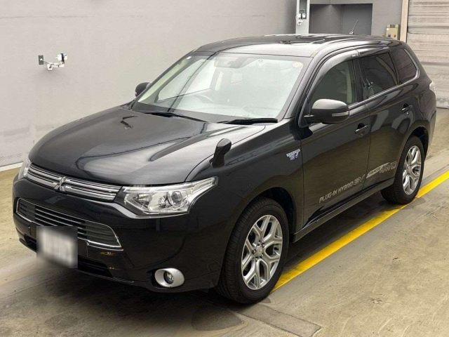 MITSUBISHI OUTLANDER PHEV