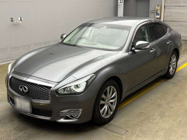 NISSAN FUGA