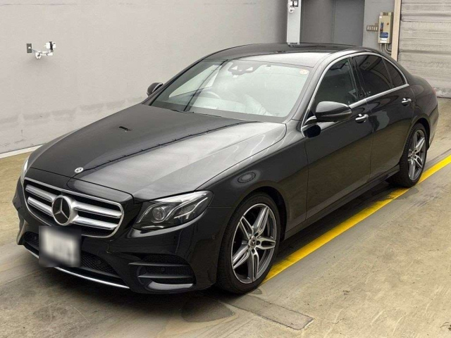 MERCEDES BENZ E CLASS