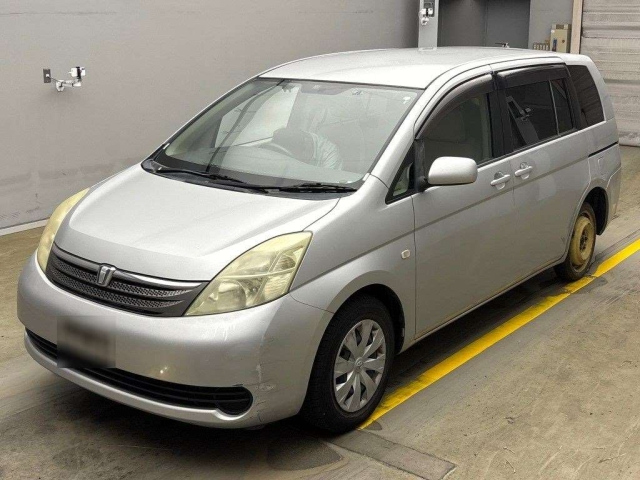 TOYOTA ISIS