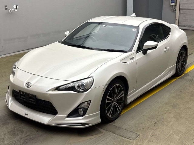 TOYOTA 86