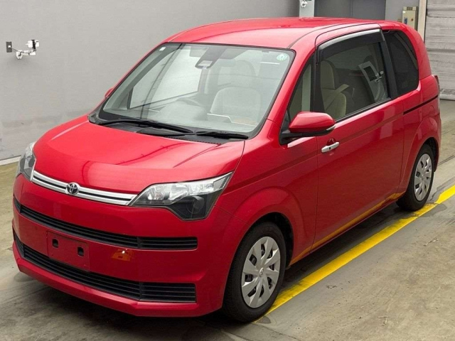 TOYOTA SPADE