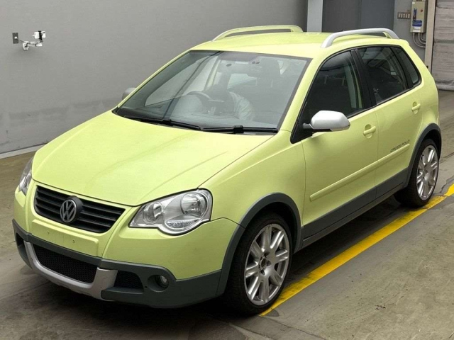 VOLKSWAGEN CROSS POLO