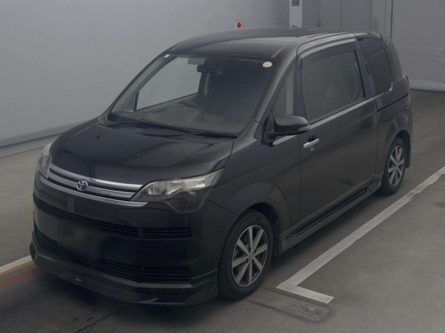 TOYOTA SPADE