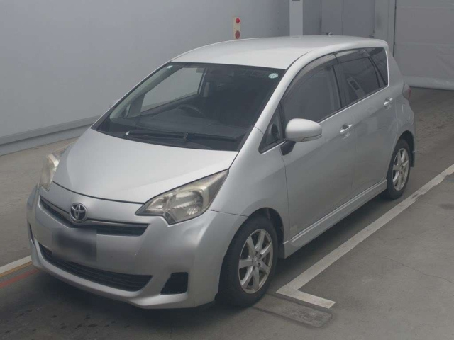 TOYOTA RACTIS