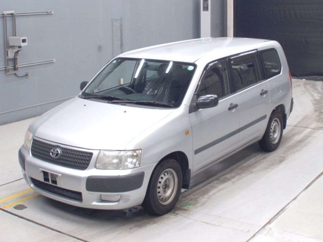 TOYOTA SUCCEED