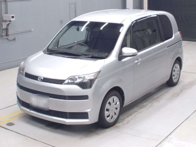 TOYOTA SPADE