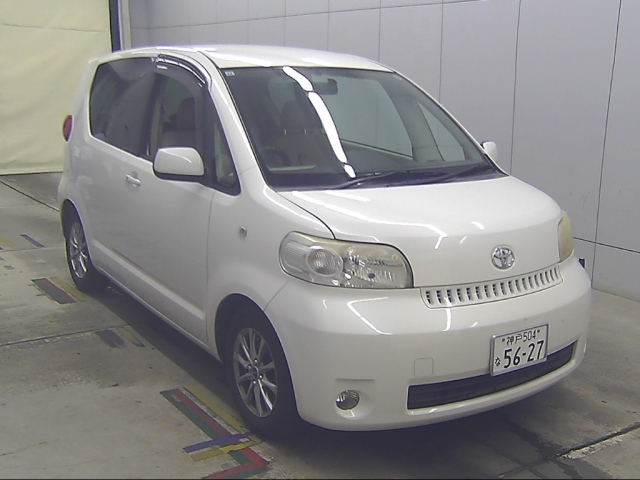 TOYOTA PORTE