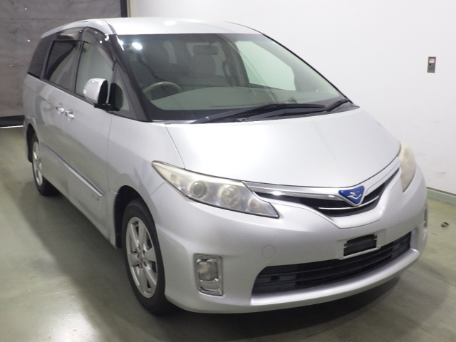 TOYOTA ESTIMA HYBRID