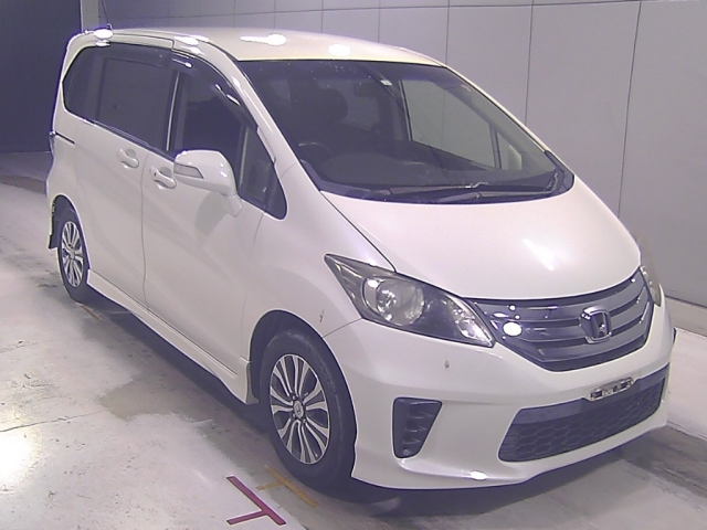 HONDA FREED