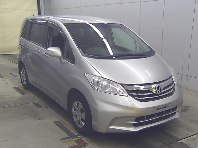 HONDA FREED