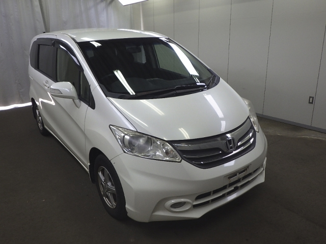 HONDA FREED
