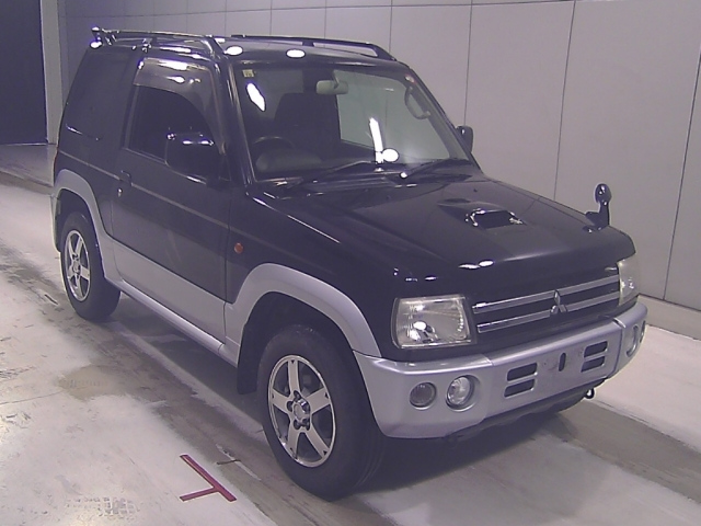 MITSUBISHI PAJERO MINI