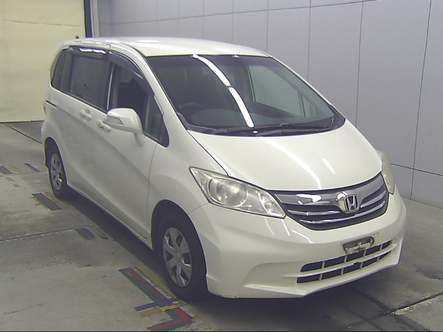 HONDA FREED