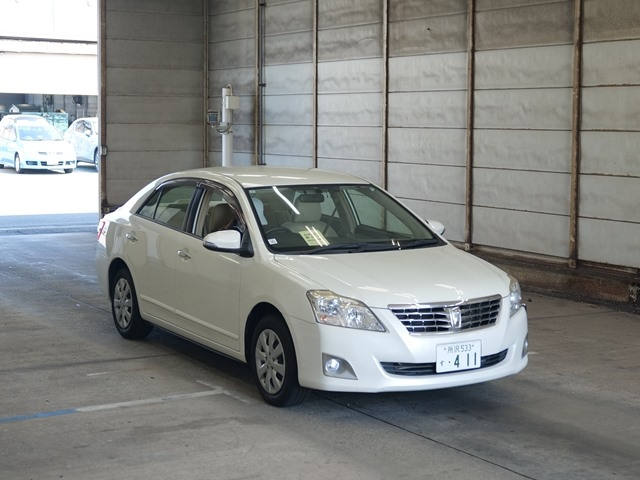 TOYOTA PREMIO
