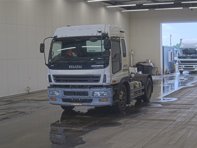 ISUZU GIGA