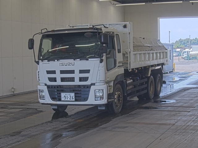 ISUZU GIGA