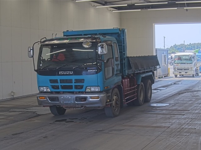 ISUZU GIGA