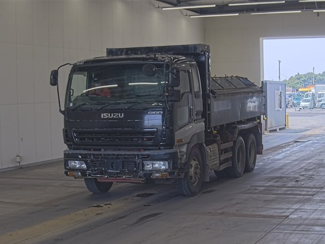 ISUZU GIGA