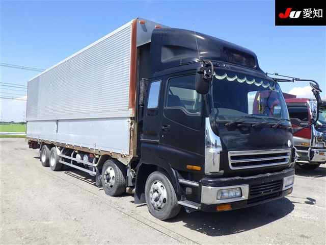 ISUZU GIGA