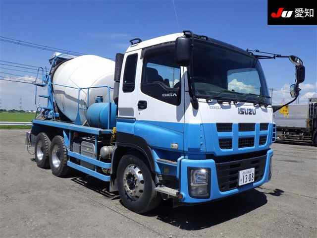 ISUZU GIGA