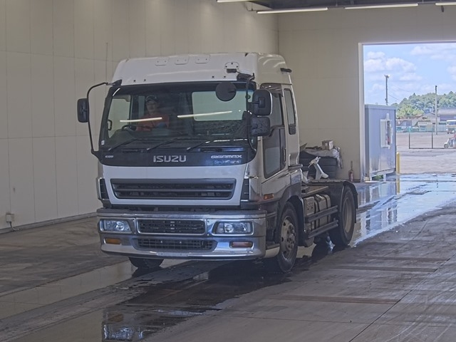 ISUZU GIGA