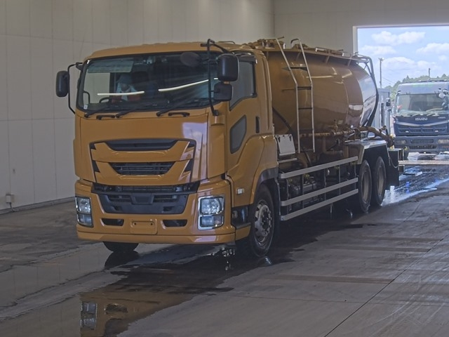 ISUZU GIGA