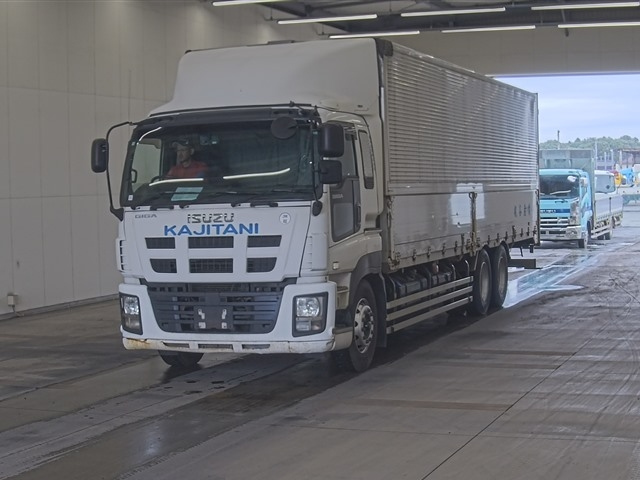 ISUZU GIGA