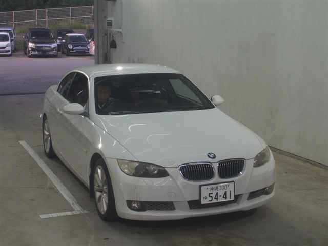 BMW 3 SERIES