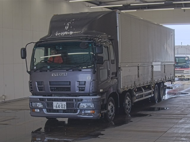 ISUZU GIGA