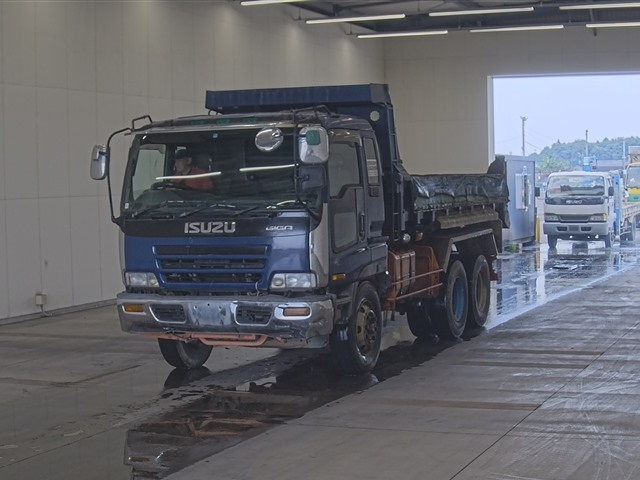 ISUZU GIGA