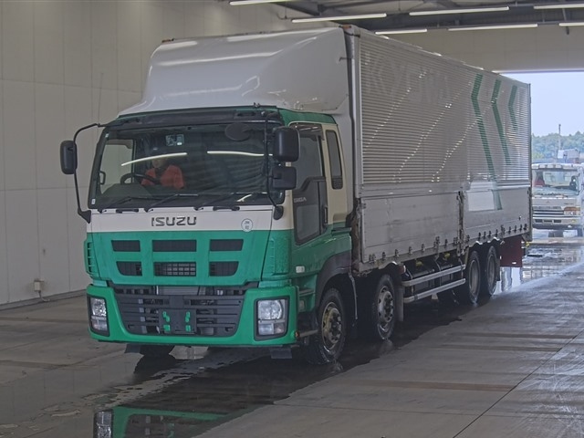 ISUZU GIGA