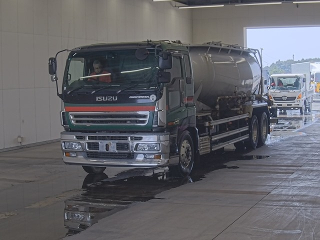 ISUZU GIGA