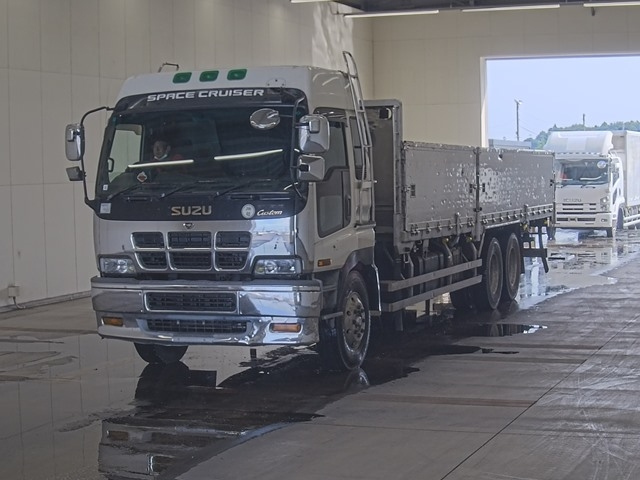 ISUZU GIGA