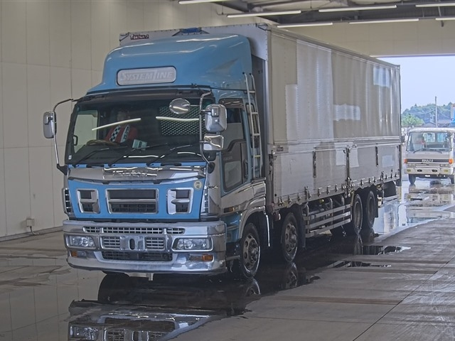 ISUZU GIGA