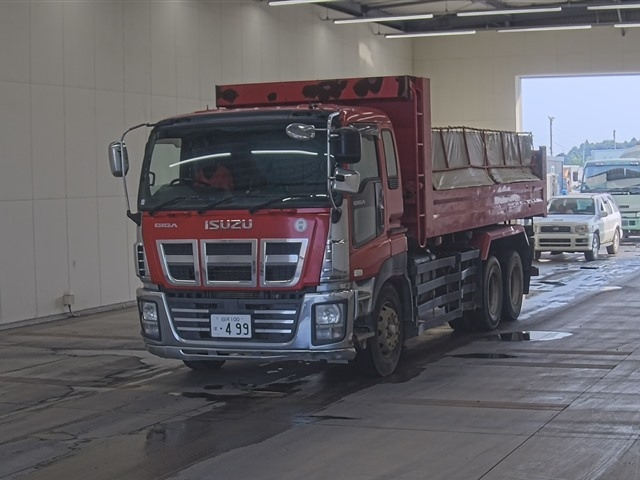 ISUZU GIGA