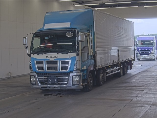 ISUZU GIGA