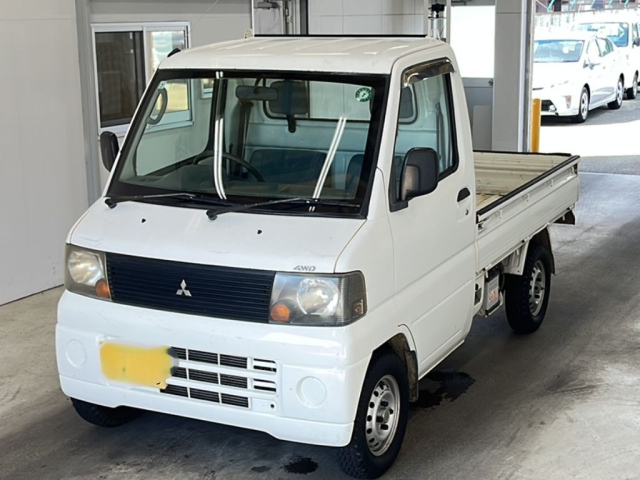 MITSUBISHI MINICAB TRUCK