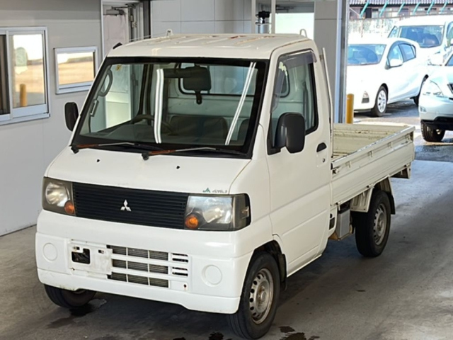 MITSUBISHI MINICAB TRUCK