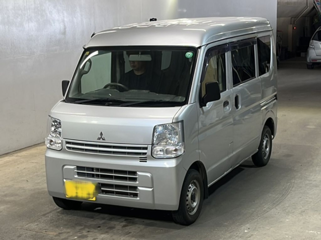 MITSUBISHI MINICAB VAN