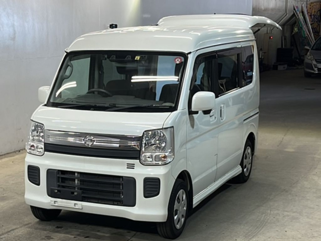 NISSAN CLIPPER RIO