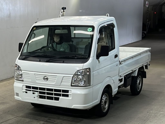 NISSAN CLIPPER TRUCK