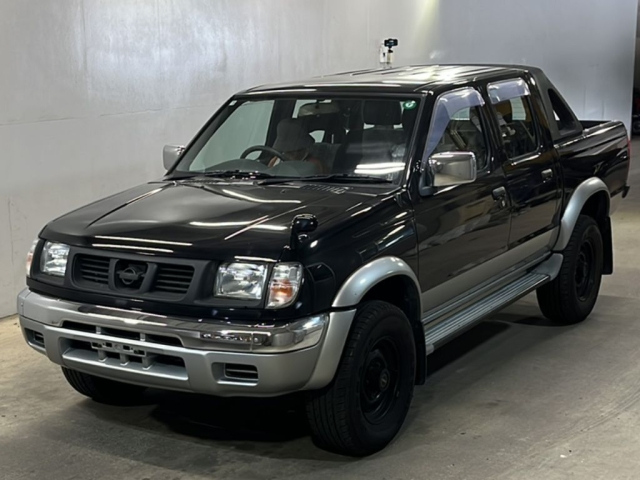 NISSAN DATSUN PICKUP