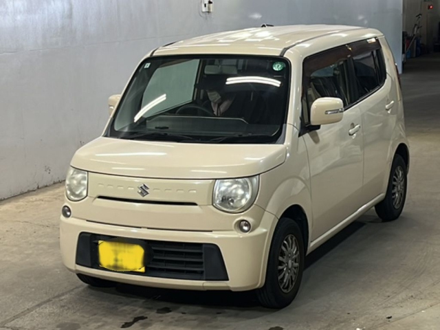 SUZUKI MRWAGON