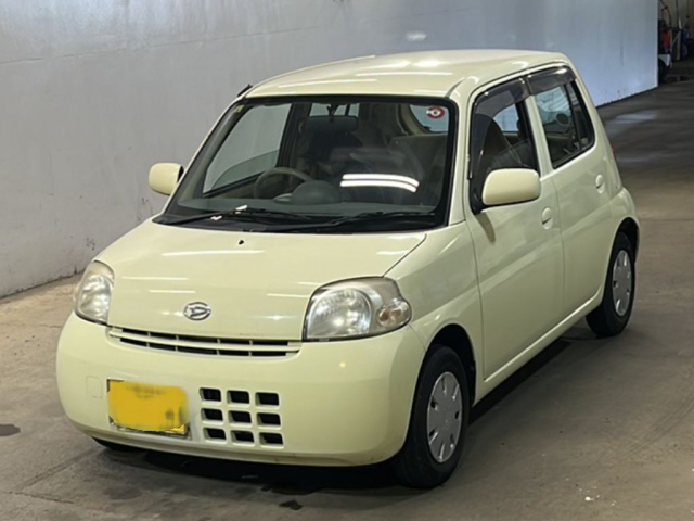 DAIHATSU ESSE