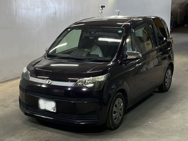 TOYOTA SPADE