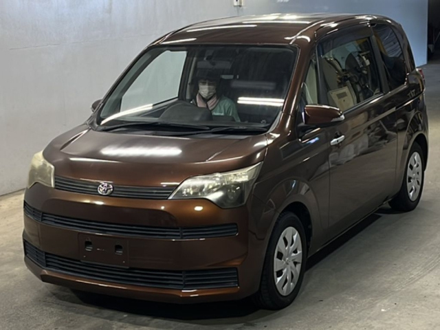 TOYOTA SPADE