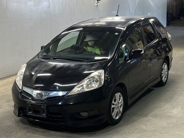 HONDA FIT SHUTTLE