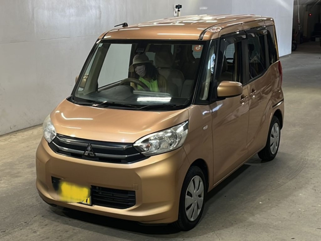 MITSUBISHI EK SPACE